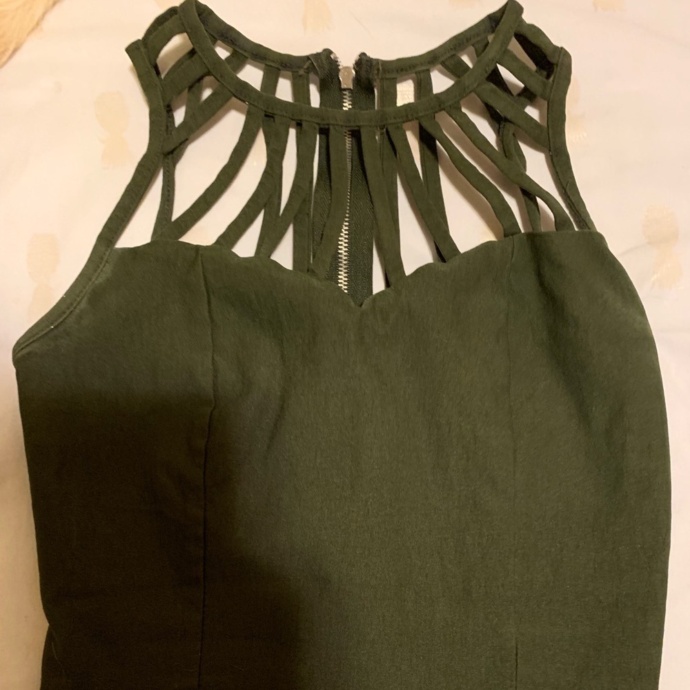 Zip up crop top